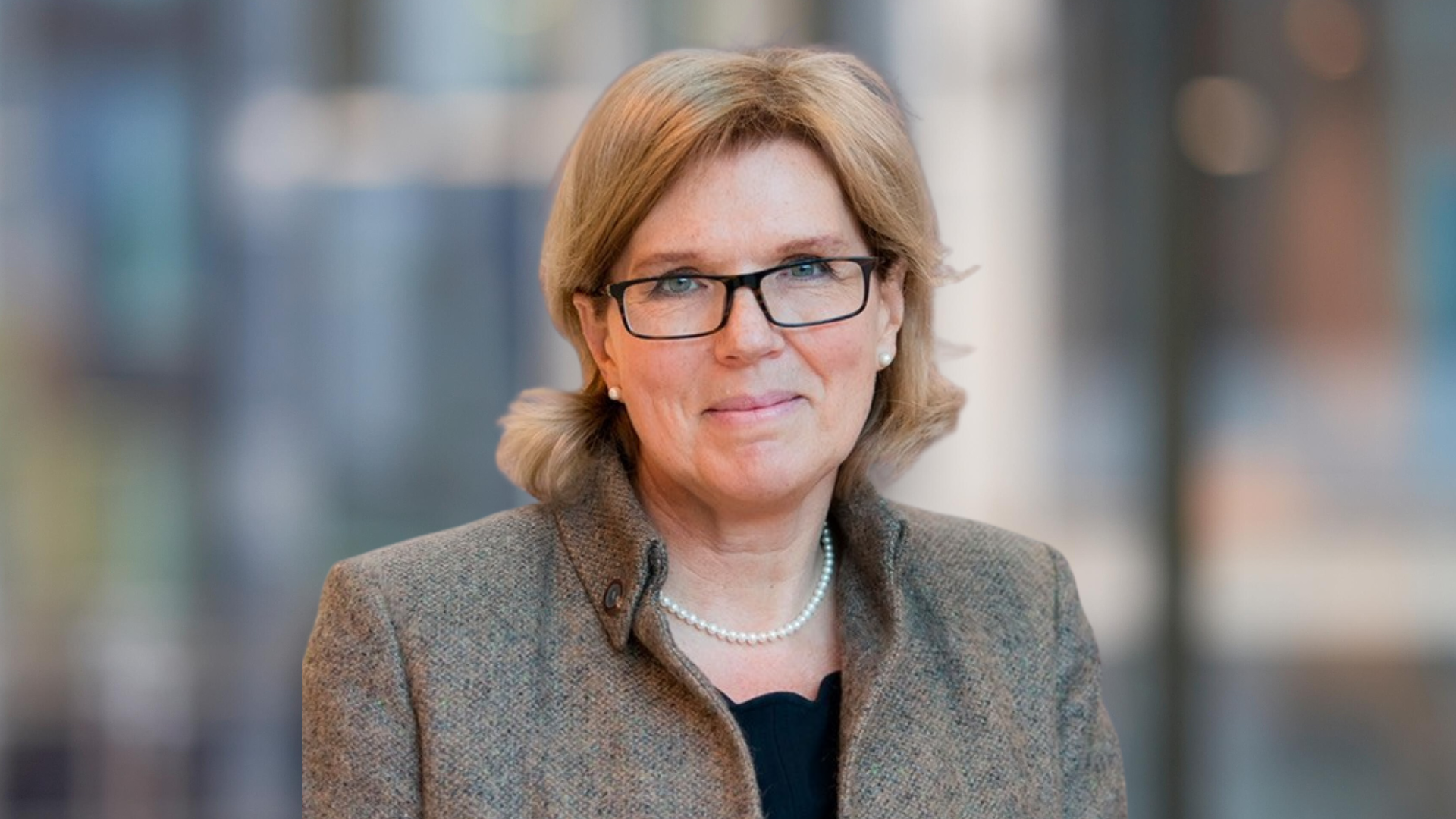 Sherry Coutu, CBE